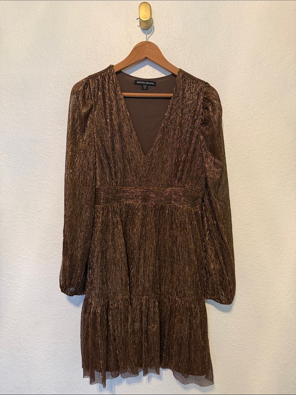 Perfect Boston Proper metallic brown balloon sleeve dress 8